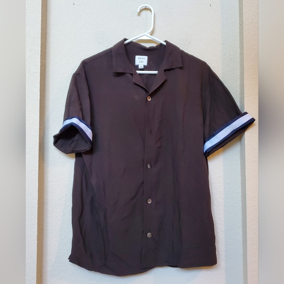 reiss x che Other - Reiss X Che Stripe Cuff Shirt. Size Medium